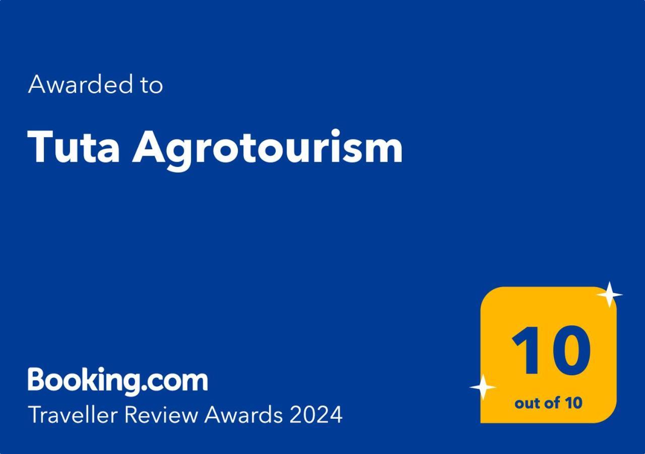 Alojamento de Acomodação e Pequeno-almoço Tuta Agrotourism