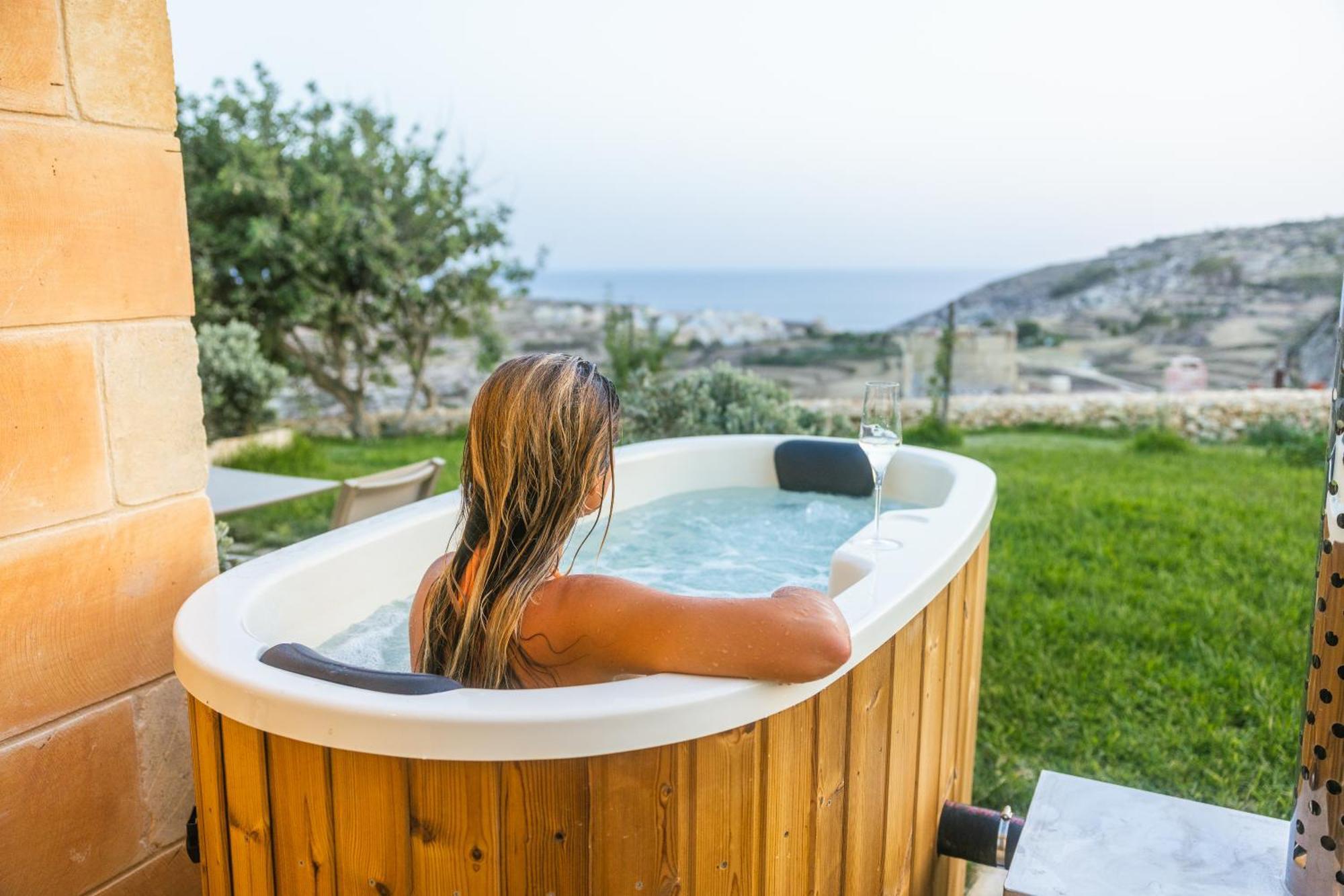 Alojamento de Acomodação e Pequeno-almoço Tuta Agrotourism Kerċem