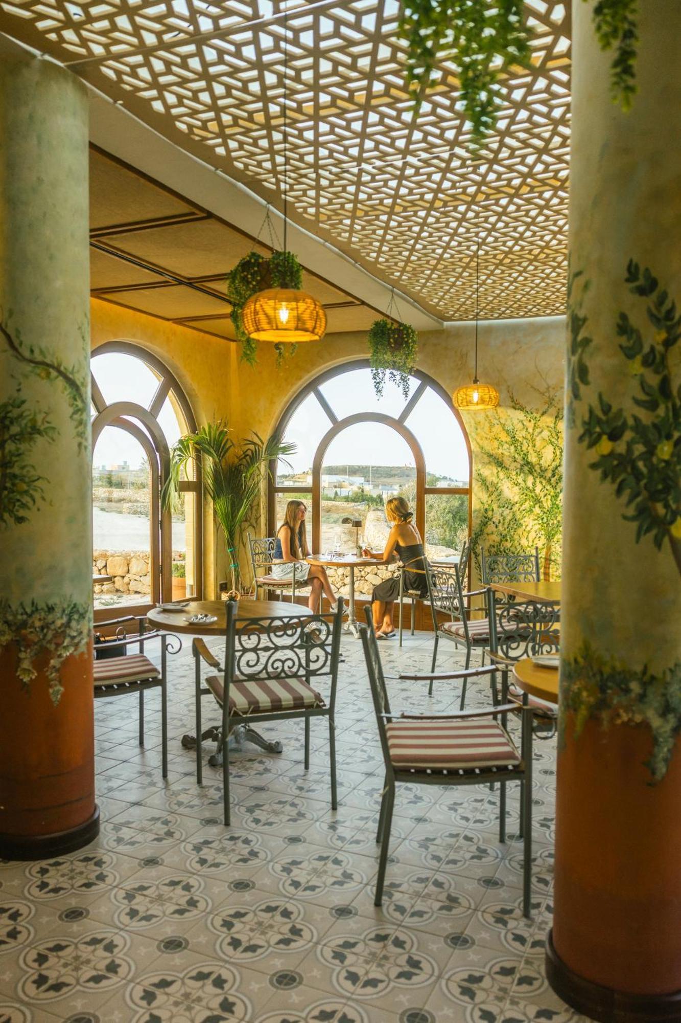 Tuta Agrotourism Alojamento de Acomodação e Pequeno-almoço Kerċem